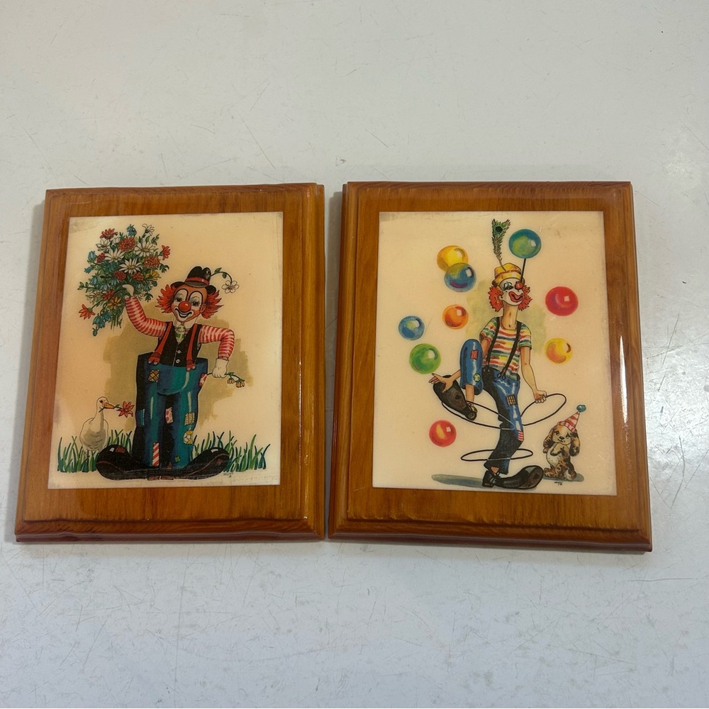 Vintage happy clown circus flowers balloons dog lacquered wood wall art hangings